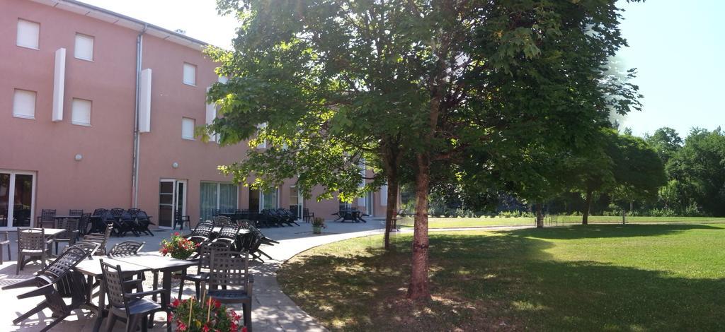 Hotel Vallee Bleue Montalieu-Vercieu ภายนอก รูปภาพ